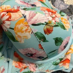 Cacique Floral Print Bra in Blue and Multicolor